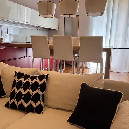 Apartment Apple House Bari