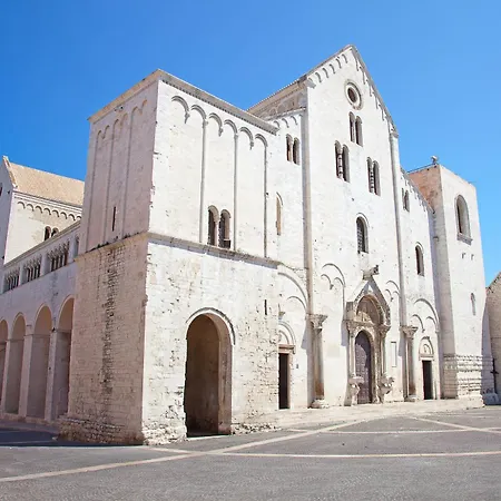 Apple House Apartment